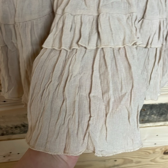 Zenana size XL Cream Color Lacey Strappy Builtin Bra Feminine Sexy Flowy top - Picture 9 of 11